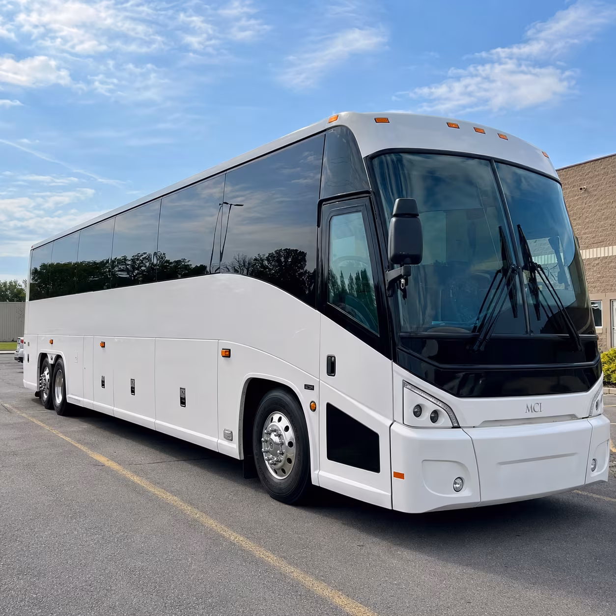 browse a large selection of buses for plant tours and supplier delegations