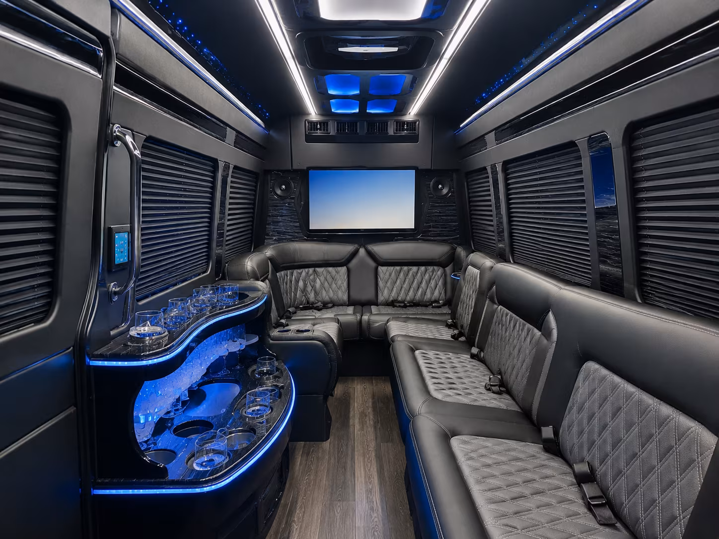 charterbusservicesbirmingham com is the easiest way to find birmingham wedding transportation that fits your budget
