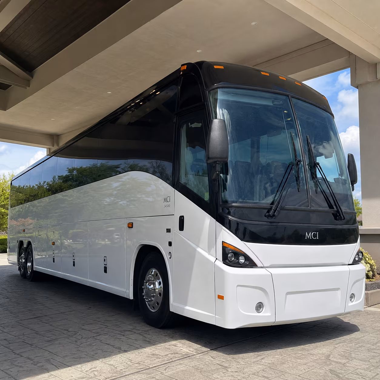 shuttle personnel between birmingham and redstone arsenal or maxwell afb